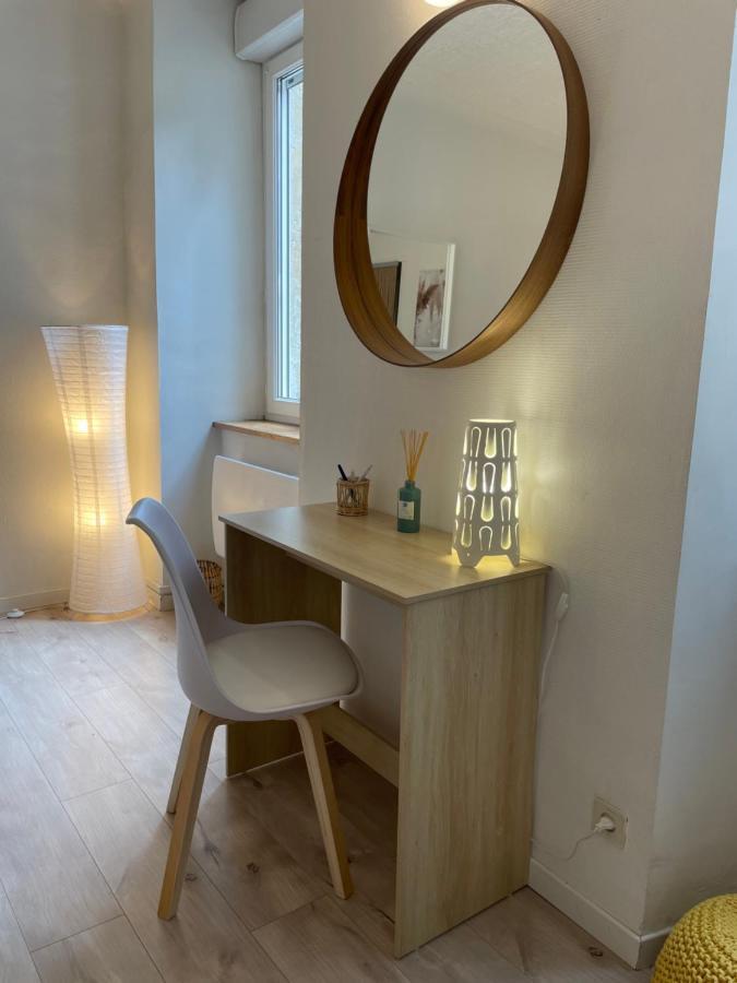 Apartamento T2 Plein Centre Au 1Er Etage Avec Parking Prive Millau Exterior foto