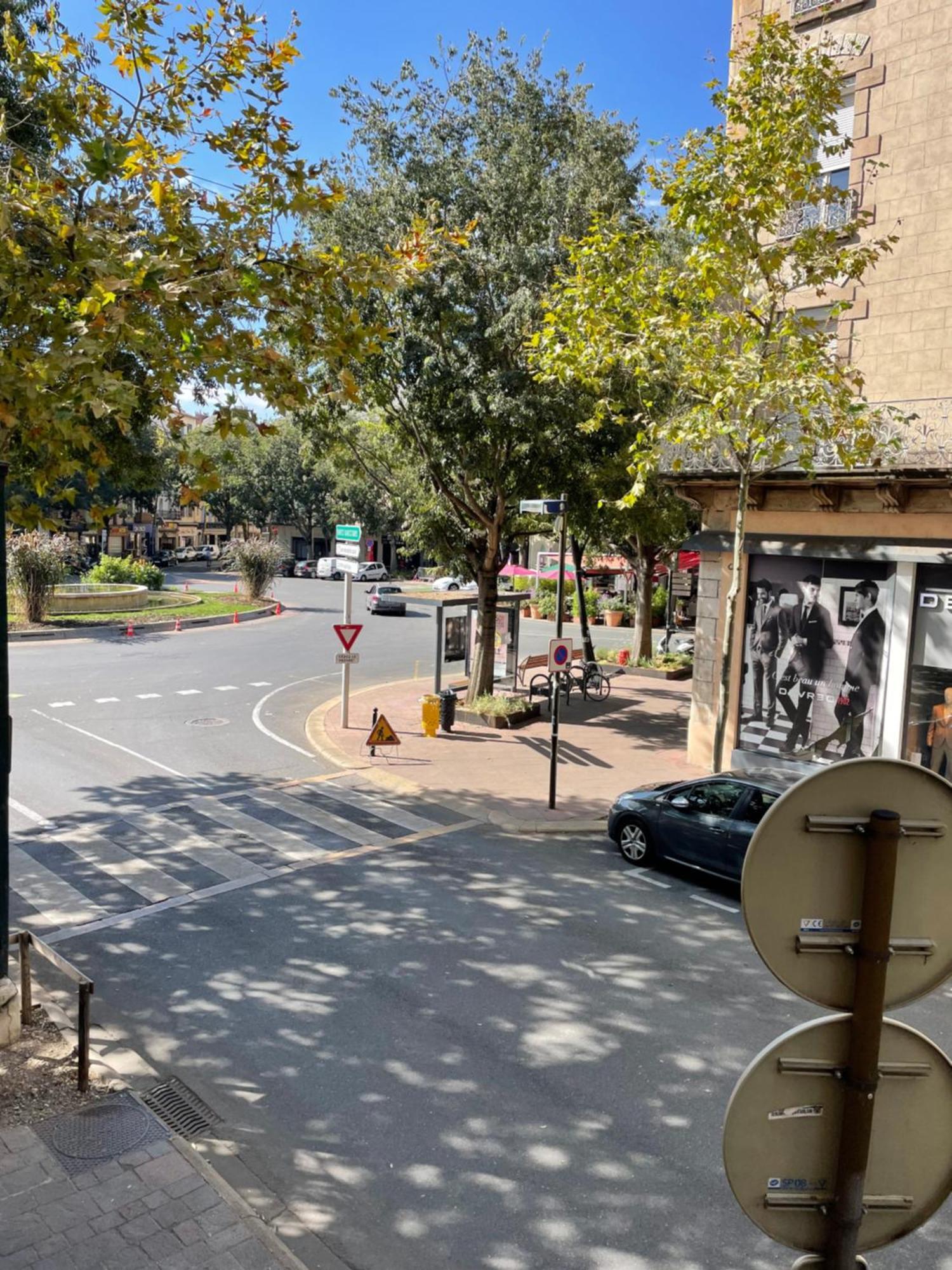 Apartamento T2 Plein Centre Au 1Er Etage Avec Parking Prive Millau Exterior foto